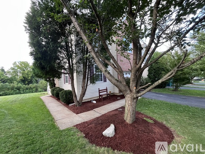 7021 Hunt Dr 3 Beds Townhouse for Rent - Photo gallery 5