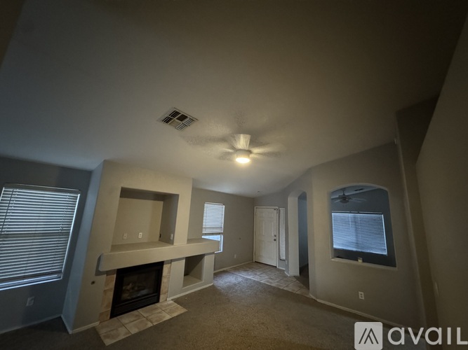 8575 West Monona Lane 3 Beds Single Family Home for Rent - Photo gallery 3