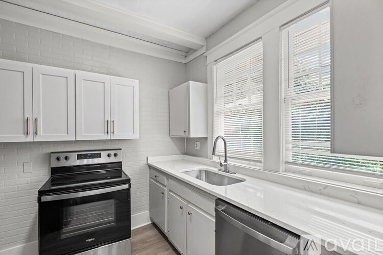3562 Midland Ave 4 Beds Single Family Home for Rent - Photo gallery 5