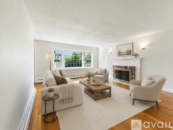 24 Bolton Street 4 Beds Single Family Home for Rent - Photo gallery 3