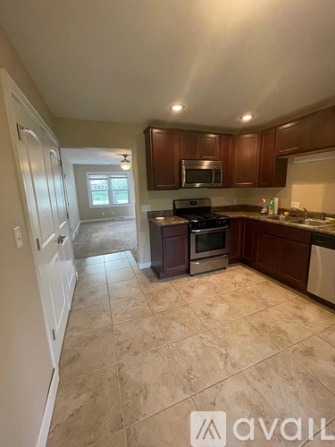 74 Providence Ln 2 Beds Single Family Home for Rent - Photo gallery 4