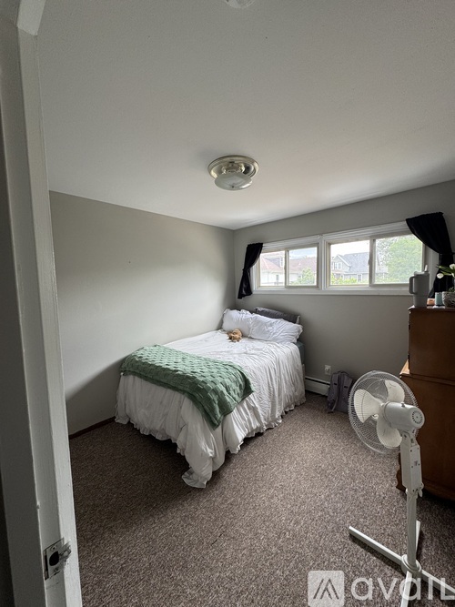 707 West Main Street 2 Beds Apartment for Rent - Photo gallery 4