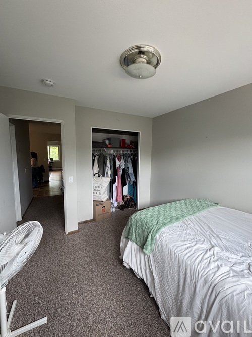 707 West Main Street 2 Beds Apartment for Rent - Photo gallery 5