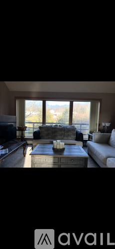99 Hemlock Lane 3 Beds Single Family Home for Rent - Photo gallery 4