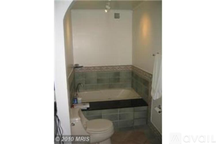 5301 Westbard Circle 2 Beds Condo for Rent - Photo gallery 5