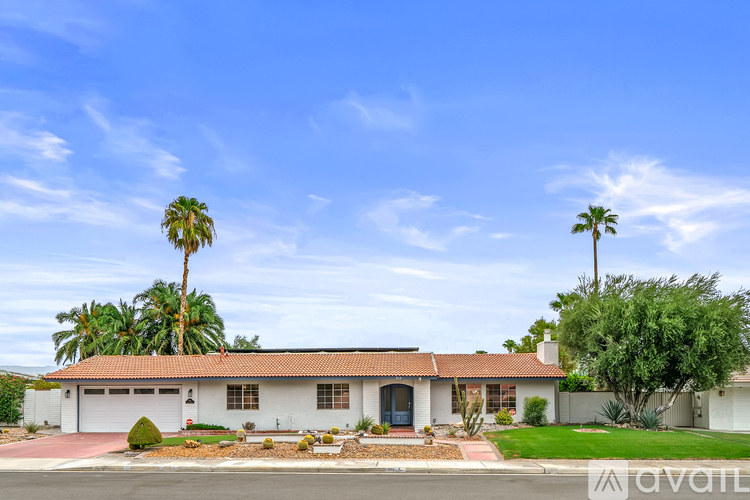 912 N Camino Condor 3 Beds Single Family Home for Rent - Photo gallery 2