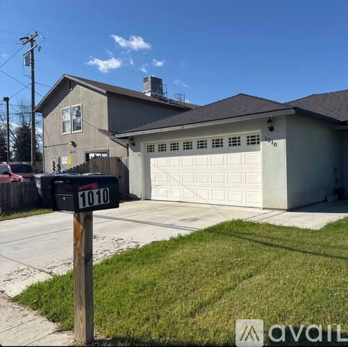 1010 W Goshen Ave 3 Beds Single Family Home for Rent - Photo gallery 1