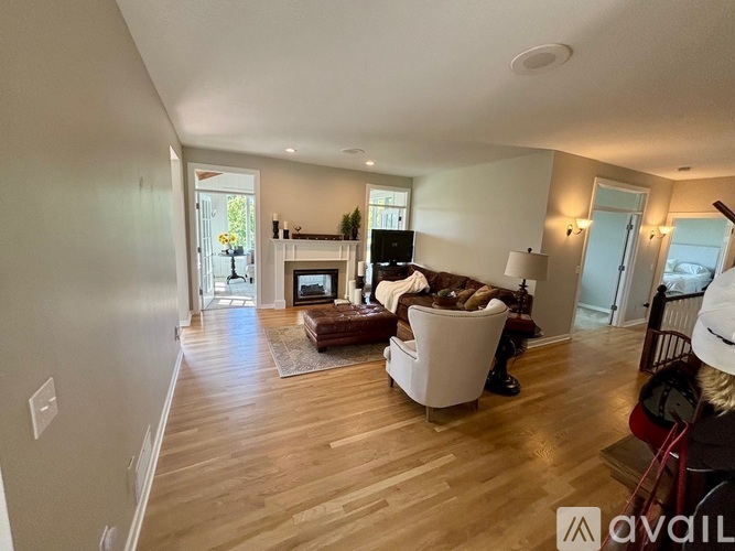 2077 Woodstone Dr. 3 Beds Single Family Home for Rent - Photo gallery 3