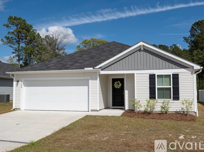 5308 Meagan Ln NE 4 Beds Single Family Home for Rent - Photo gallery 1