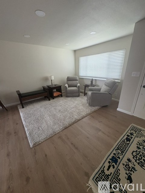 1127 Dover Drive 2 Beds Apartment for Rent
