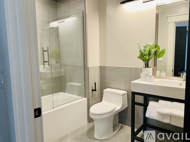 54 Round Hill Road 2 Beds Apartment for Rent - Photo gallery 4