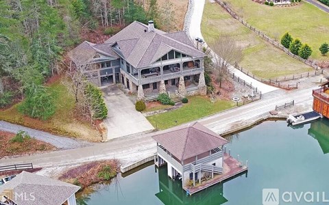252 Bear Gap Rd 5 Beds Apartment for Rent