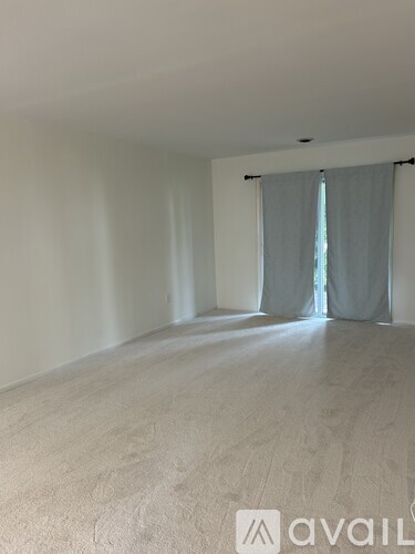 46-3 Holly Dr 2 Beds Apartment for Rent - Photo gallery 3