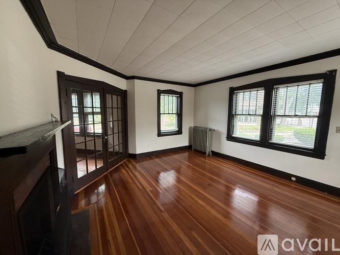 104 Mt Auburn St 2 Beds Apartment for Rent - Photo gallery 4