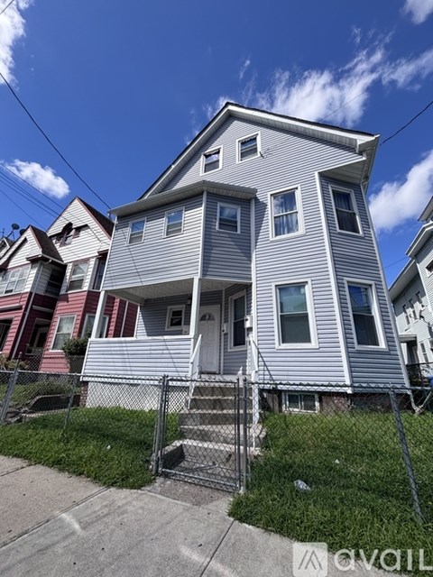 130 E 21St St 2 Beds Apartment for Rent