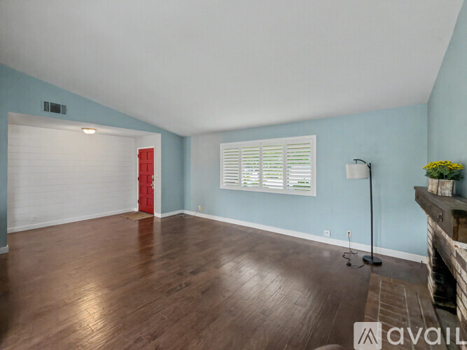 456 Marbella Ln 4 Beds Single Family Home for Rent - Photo gallery 4