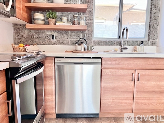 626 N 5th Ave Studio Apartment for Rent - Photo gallery 5