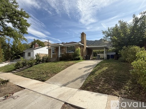 2173 Broadmoor Street South 3 Beds Apartment for Rent