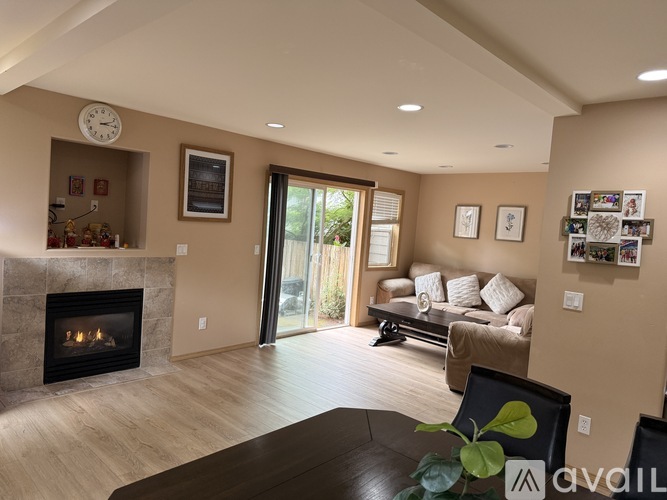 10755 State Ave 3 Beds Single Family Home for Rent - Photo gallery 3