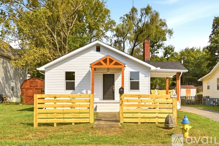 429 Atlantic Ave 2 Beds Single Family Home for Rent - Photo gallery 1