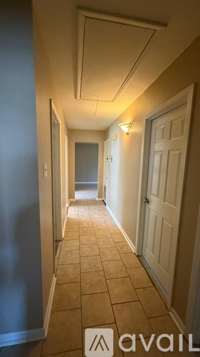 1227 South Stacy Avenue 3 Beds Single Family Home for Rent - Photo gallery 5
