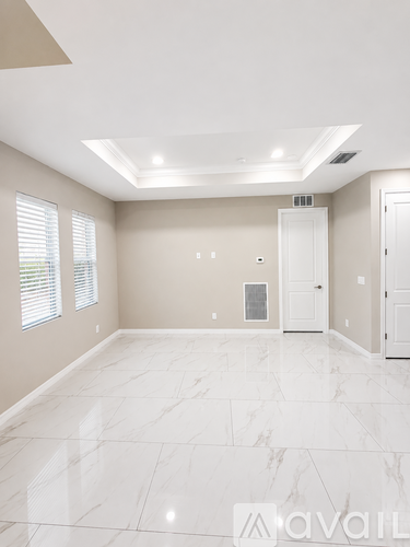 4104 East 17th Street 3 Beds Single Family Home for Rent - Photo gallery 5