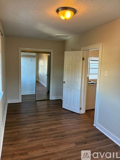2614 S Clement Ave 2 Beds Apartment for Rent