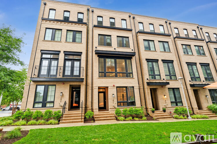 1872 Easterly Road 4 Beds Townhouse for Rent - Photo gallery 1