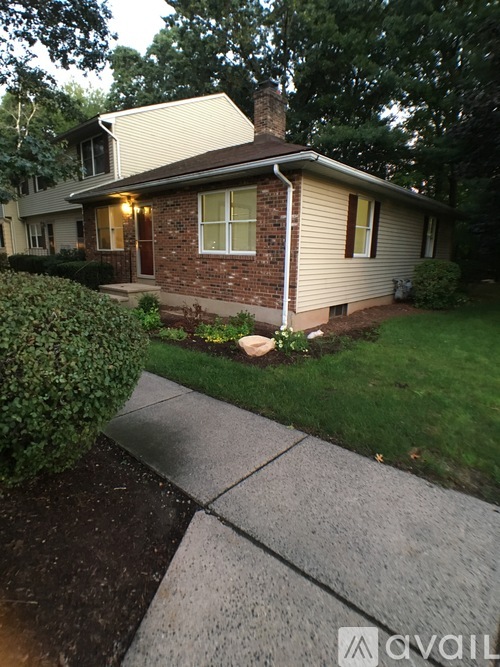 Windwood Dr 2 Beds Condo for Rent - Photo gallery 3
