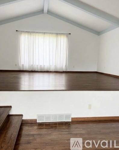4964 Elgin Circle 4 Beds Single Family Home for Rent - Photo gallery 3
