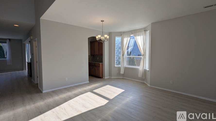 26833 225th Avenue Southeast 4 Beds Single Family Home for Rent - Photo gallery 3