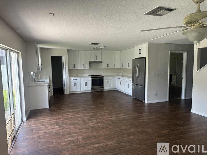 108 Wilson Bay Court 5 Beds Single Family Home for Rent - Photo gallery 5