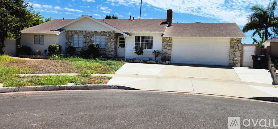 444 South Adria Place 5 Beds Single Family Home for Rent - Photo gallery 1