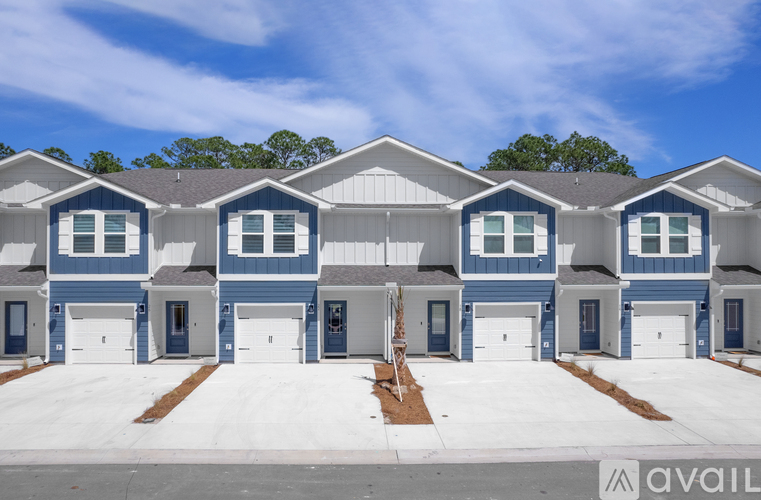 22 Leviathan Court 3 Beds Townhouse for Rent - Photo gallery 1