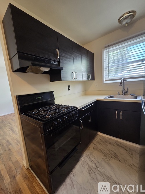 132 Merrick Road 1 Apartment for Rent - Photo gallery 5