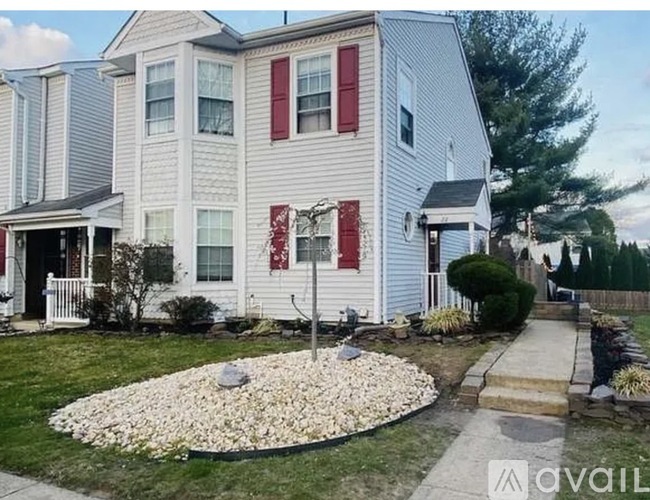 22 Van Horn Place 3 Beds Townhouse for Rent - Photo gallery 1