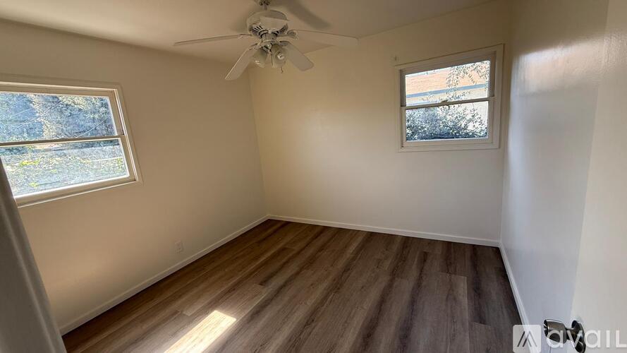 5529 Welland Avenue 2 Beds Single Family Home for Rent - Photo gallery 1