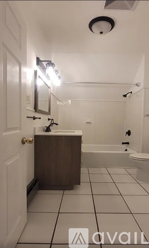 57 Estes Street 3 Beds Apartment for Rent - Photo gallery 1