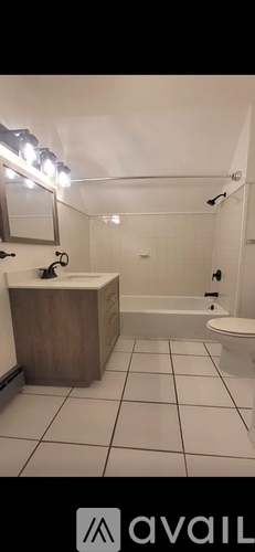 57 Estes Street 3 Beds Apartment for Rent - Photo gallery 2