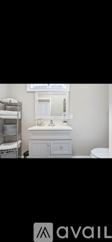 883 Sims Street Southwest 2 Beds Single Family Home for Rent - Photo gallery 1