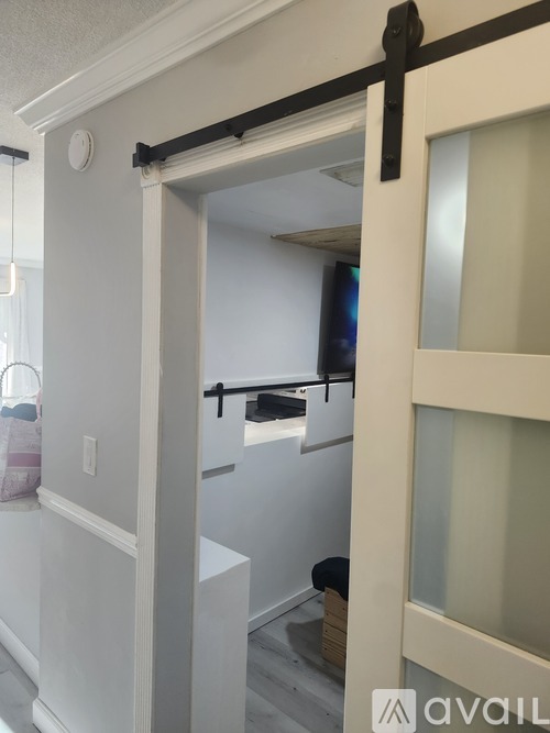 322 North Federal Highway Studio Condo for Rent - Photo gallery 5