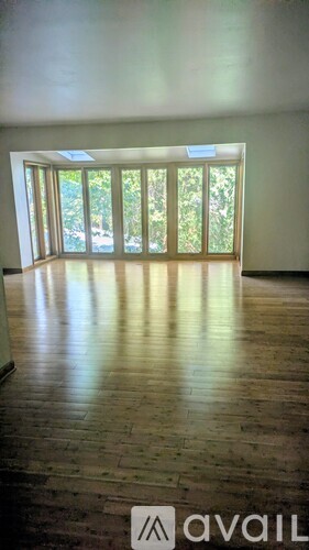 954 N 124th St 2 Beds Townhouse for Rent - Photo gallery 4