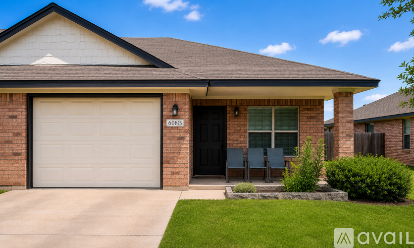 608 Karey Dr 3 Beds Apartment for Rent - Photo gallery 1