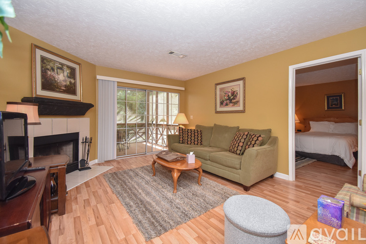 741 Lakeview Ridge Cir 2 Beds Condo for Rent - Photo gallery 4