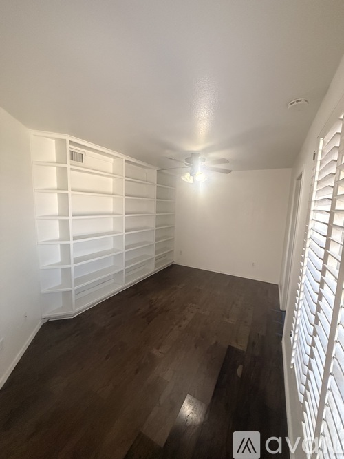 8549 West Windsor Boulevard 3 Beds Single Family Home for Rent - Photo gallery 4