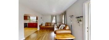 3/1 884 sqft
