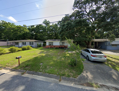 727 Alfonso Street 2 Beds Apartment for Rent