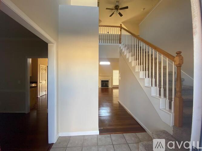 111 Stonehaven Way 3 Beds Single Family Home for Rent - Photo gallery 3