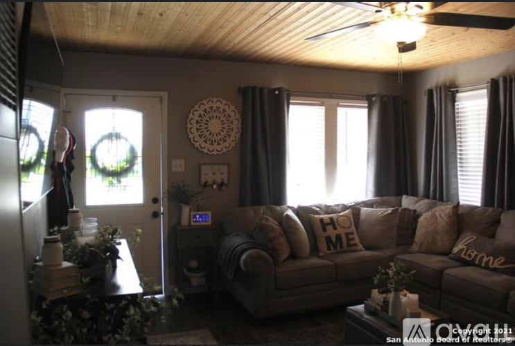 439 Cravens Avenue 2 Beds Single Family Home for Rent - Photo gallery 4