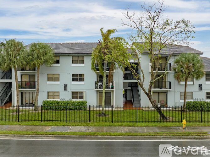 7075 NW 179th St 2 Beds Apartment for Rent - Photo gallery 2